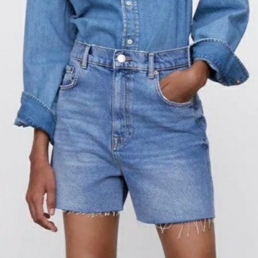 Zara The 90’s Bermuda Short Sz 4